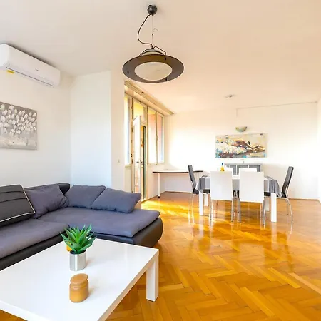 Apartment Seaview @ Bacvice Perfect Location Split
