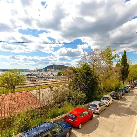 Seaview @ Bacvice Perfect Location Apartment Split